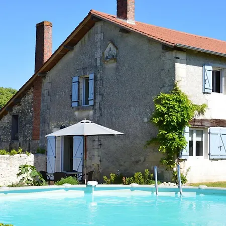 Holiday home Holiday La Lande Tocane-Saint-Apre